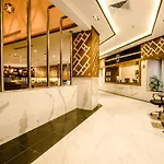 White Diamond Hotel Sari