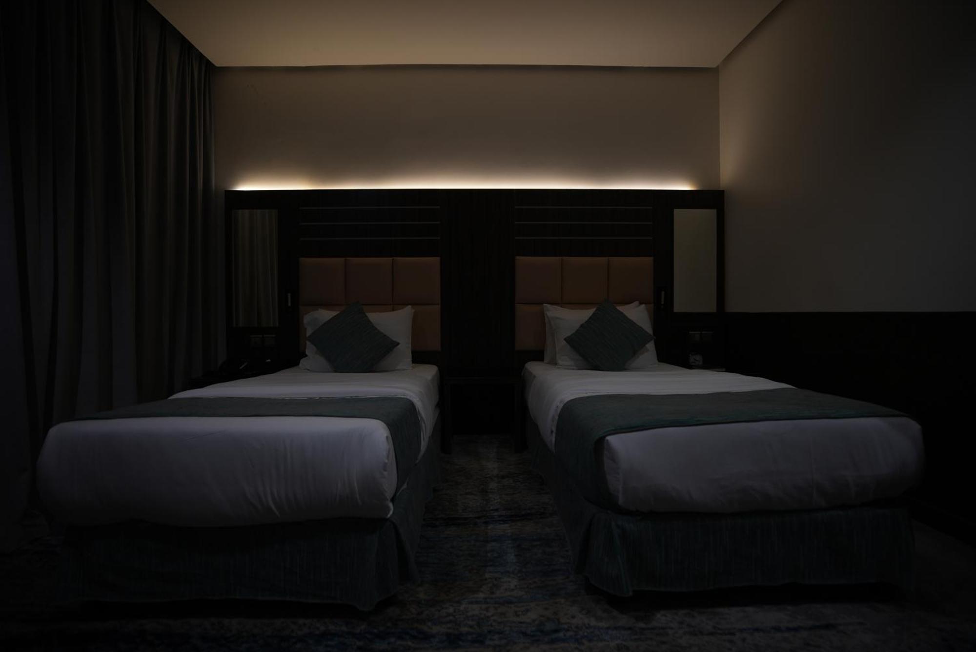 Hotel White Diamond Sari 3*
